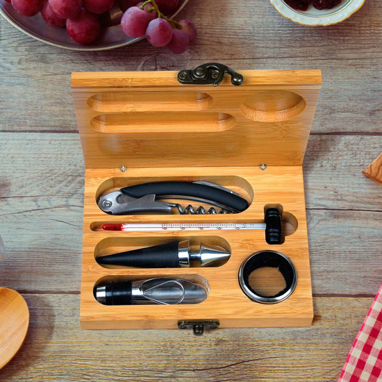 Imagem KIT DE ACESSÓRIOS PARA VINHO COM ESTOJO EM BAMBU 6 PEÇAS