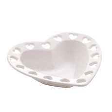 Imagem de PETISQUEIRA DE CERAMICA CORACAO BRANCO 14X13,2X2CM - Coliseu Presentes Ltda