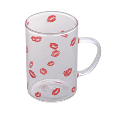 Imagem de CANECA DE VIDRO BOROSSILICATO RESISTENTE AO CALOR KISS 280ML - LYOR - Coliseu Presentes Ltda