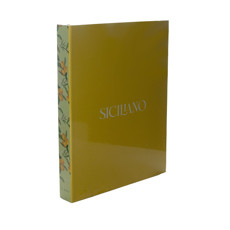 Imagem de CAIXA DE LIVRO DEVORATIVO COR BRANCO E AMARELO SICILIANO 30X23X3CM - GOODS BR  - Goods Br Distribuidora Ltda