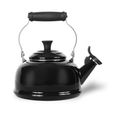 Imagem de CHALEIRA TRADICIONAL COM APITO DE  1,6L BLACK ONIX LE CREUSET - Le Creuset Do Brasil Ltda 