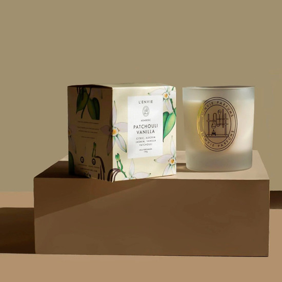 Imagem VELA PERFUMADA PATCHOULI VANILLA 210G - L'ENVIE