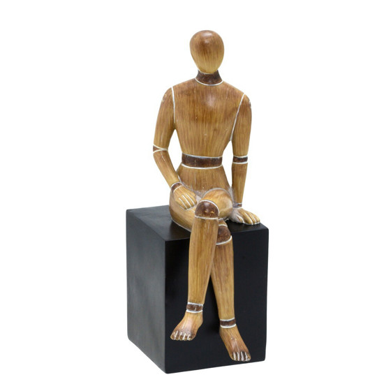 Imagem ESCULTURA BONECO SENTADO ME RESINA 20X12X7 CM - MABRUK