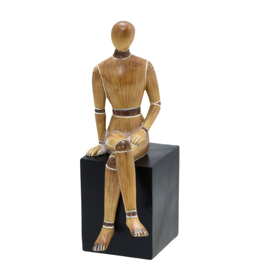 Imagem ESCULTURA BONECO SENTADO ME RESINA 20X12X7 CM - MABRUK