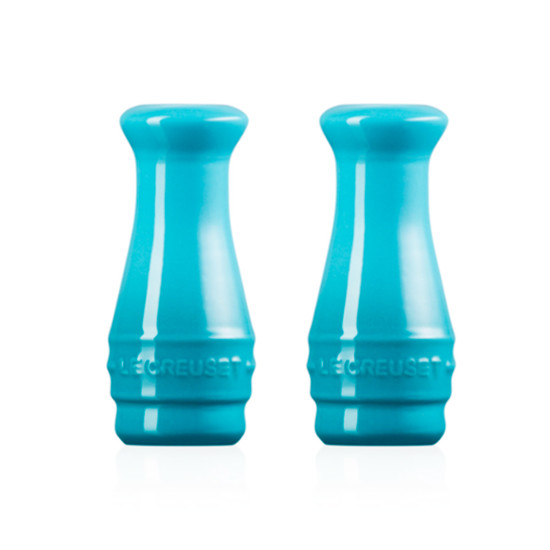 Imagem CONJUNTO SALEIRO E PIMENTEIRO 120ML AZUL CARIBE EM CERÂMICA 12X5X5CM - LE CREUSET