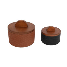 Imagem de CONJUNTO DE POTES DECORATIVOS EM MADEIRA E COURO SINTÉTICO MARROM E PRETO - CROSS - Cross Comercial Ltda