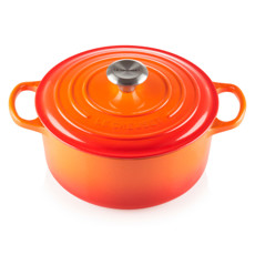Imagem de PANELA REDONDA SIGNATURE 6,7L EM FERRO FUNDIDO E PEGADOR DOURADO - LE CREUSET - Le Creuset Do Brasil 