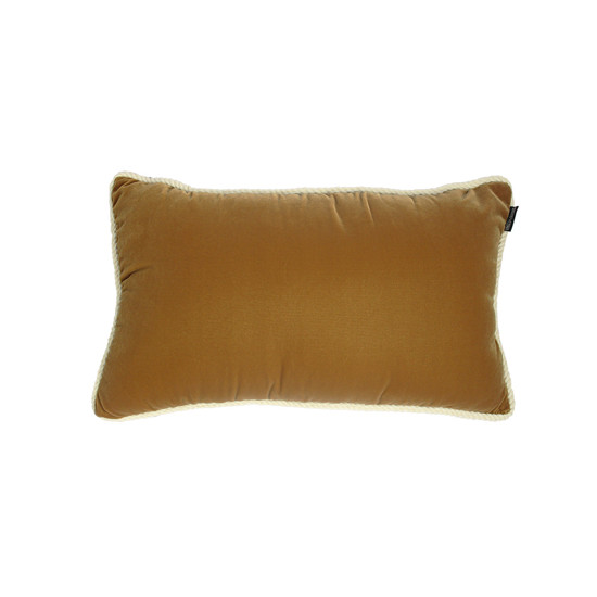 Imagem ALMOFADA RETANGULAR AVELUDADA ITALI CARAMELO EM POLIÉSTER 52X35CM - DECORTEXTIL